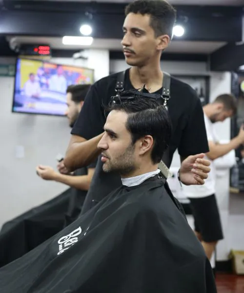 Corte com tesoura